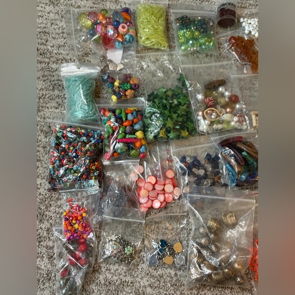 Assorted Craft Beads Collection - Picture 2 of 4